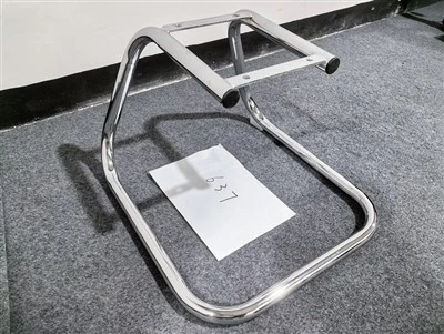 Qaabka Kursiga Chrome 637sp
